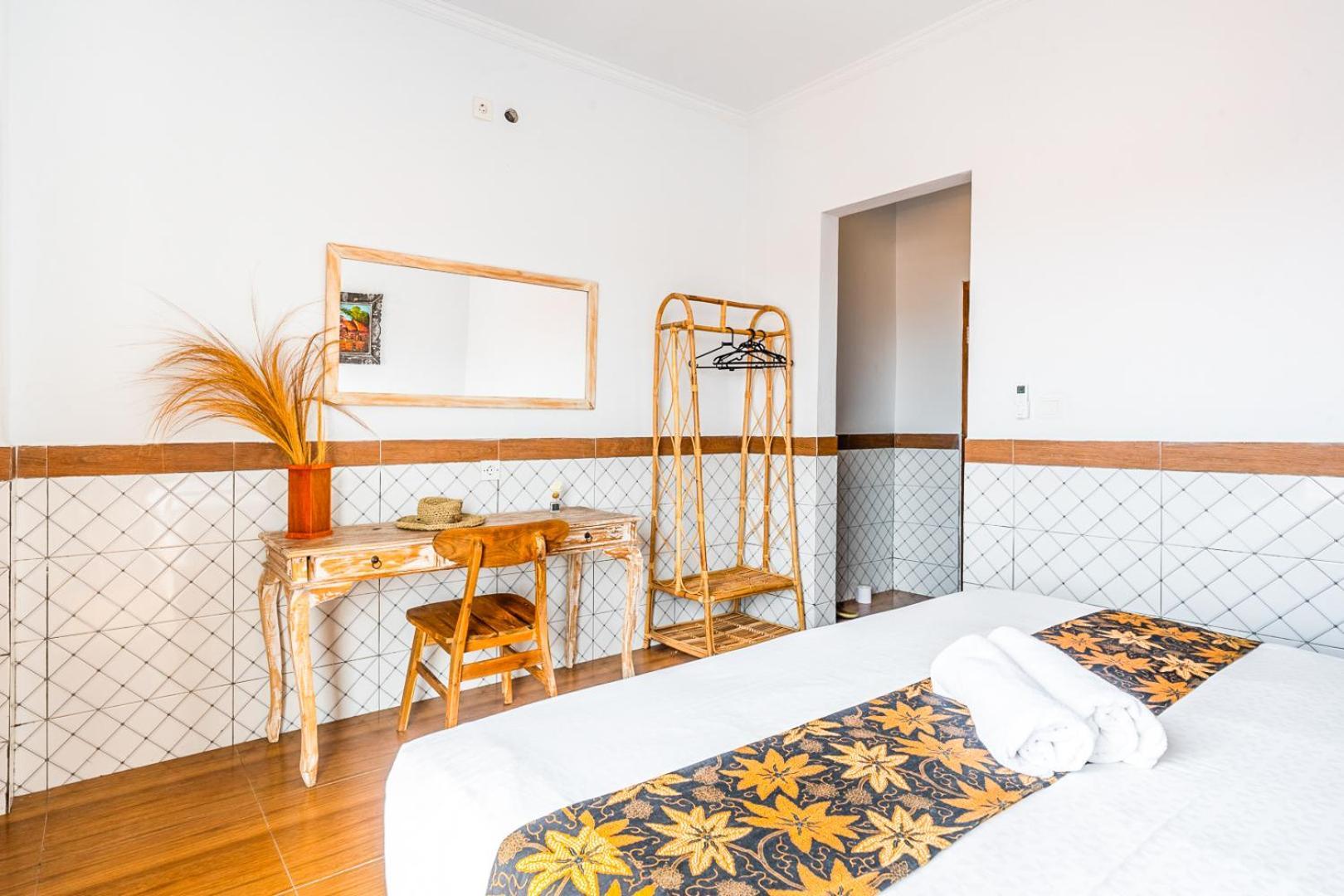 Pantai Guesthouse Canggu Kültér fotó